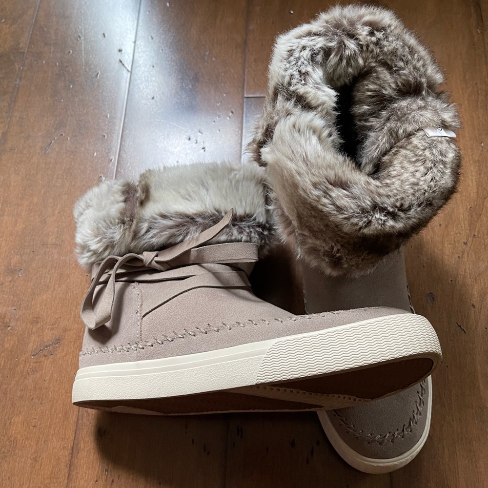 TOMS Vista Suede Boots 8.5 - Picture 4 of 10